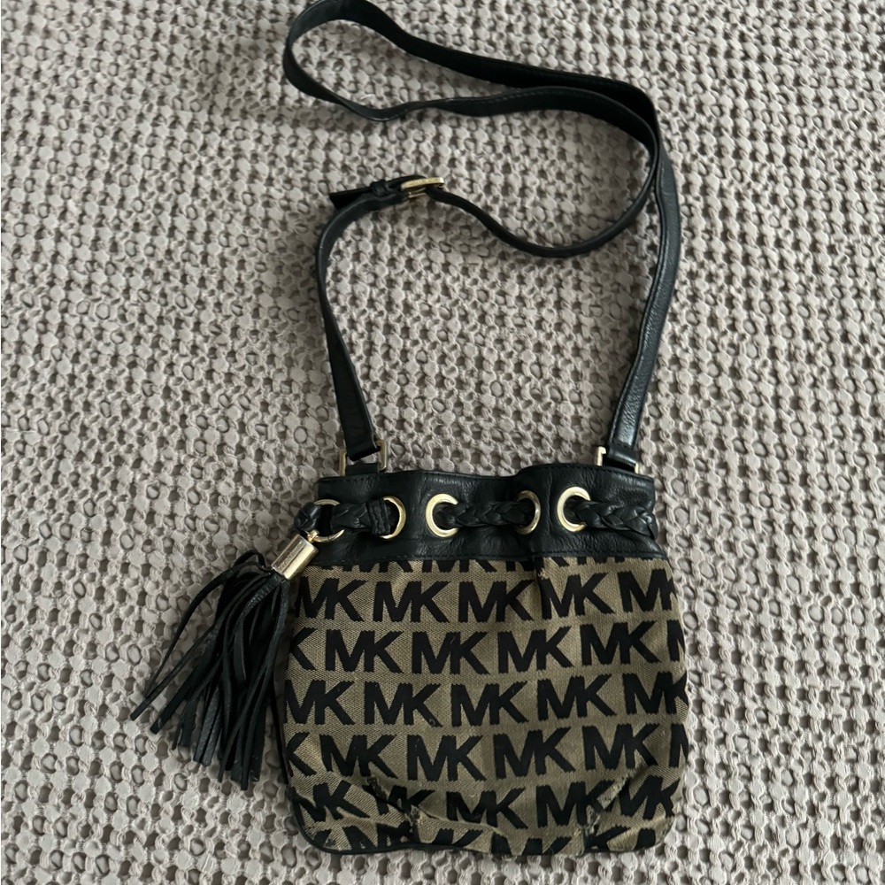 Michael Kors purse